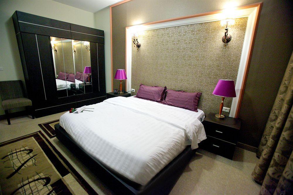 Hotel Lavender 4*