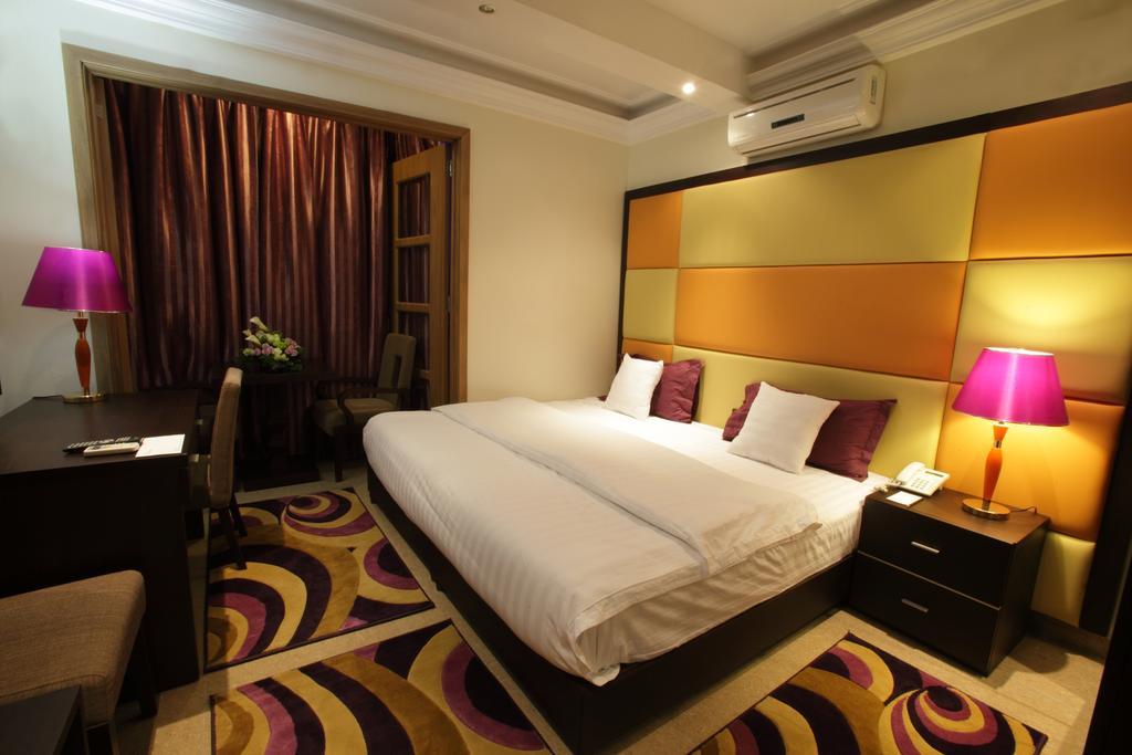 Hotel Lavender