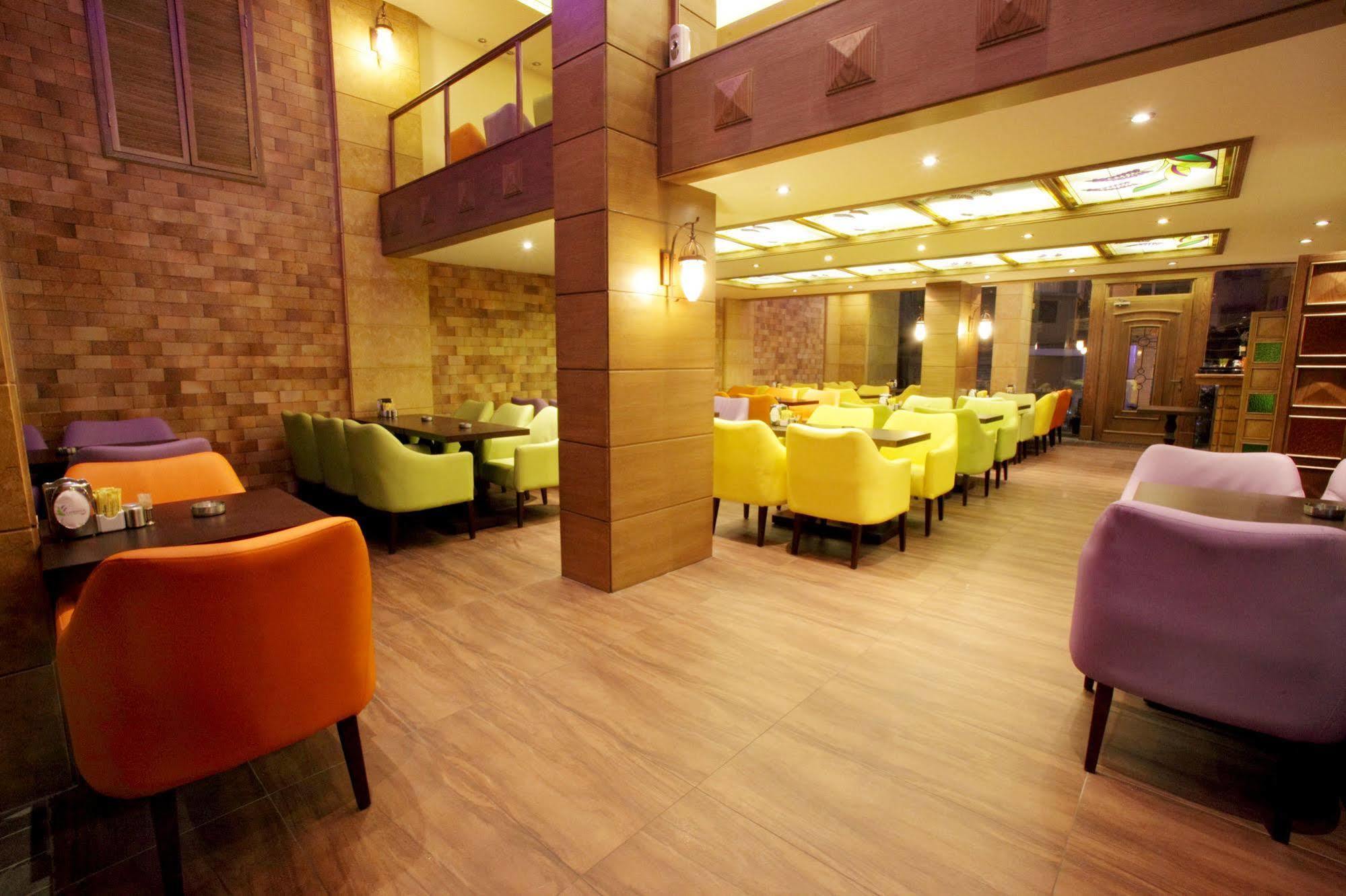 Hotel Lavender 4*