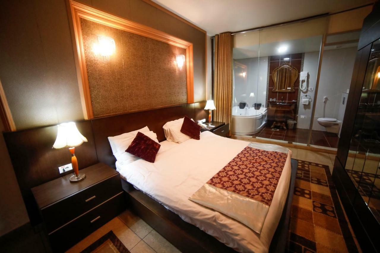 Hotel Lavender