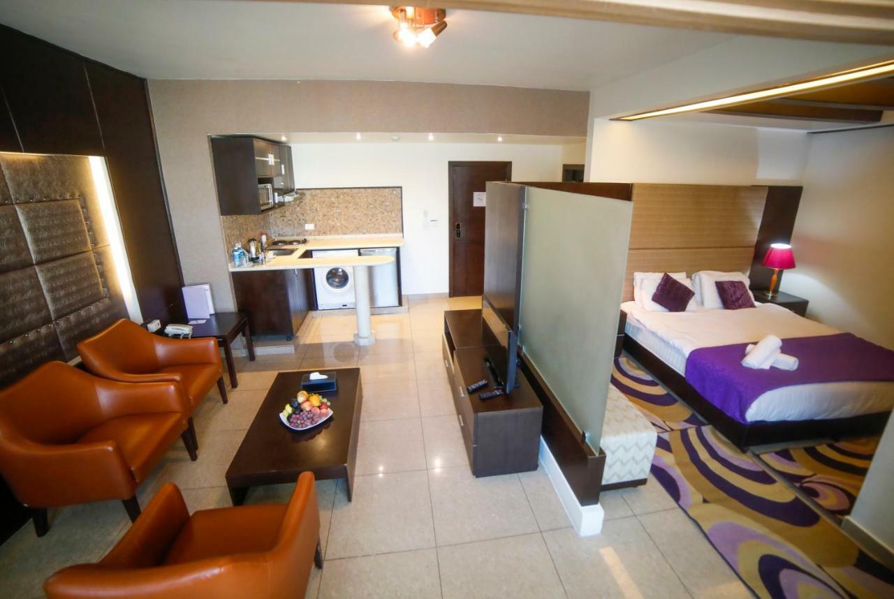 Lavender Hotel